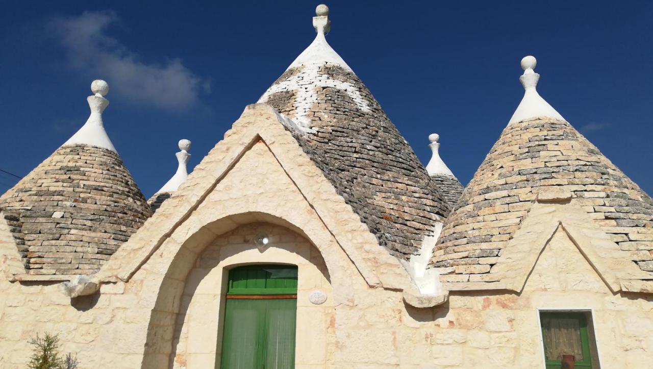 Trullo Le Tre Sorelle Cisternino Dış mekan fotoğraf