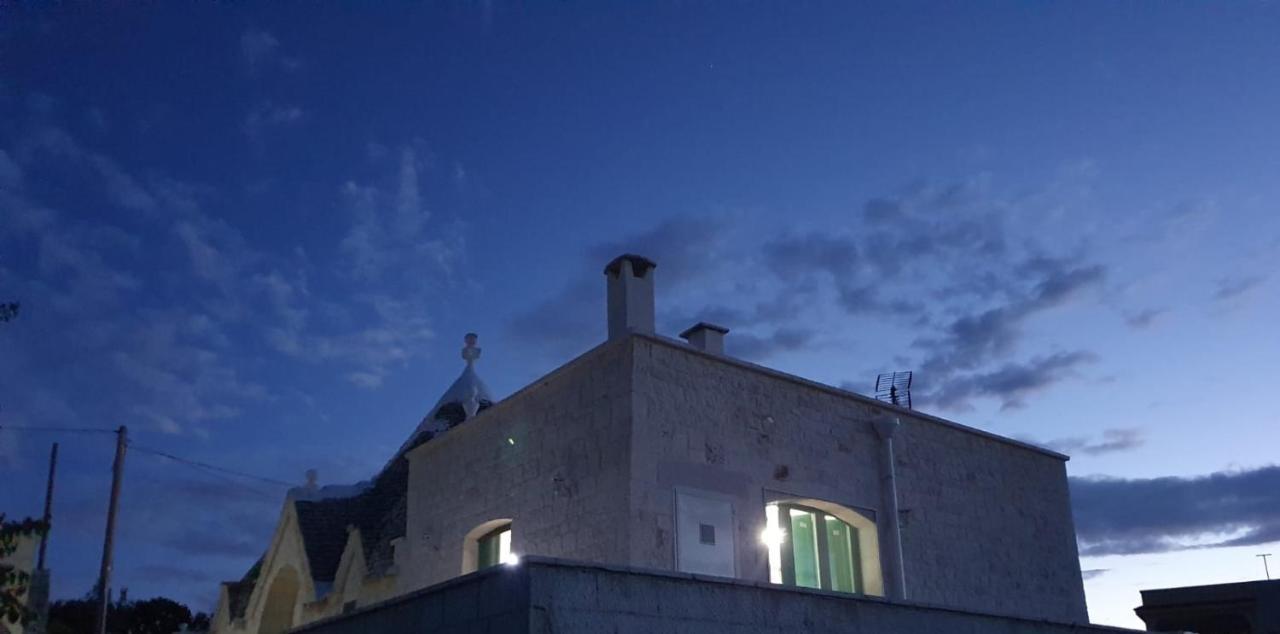 Trullo Le Tre Sorelle Cisternino Dış mekan fotoğraf