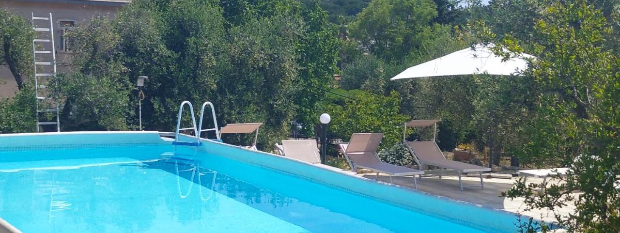 Trullo Le Tre Sorelle Cisternino Dış mekan fotoğraf