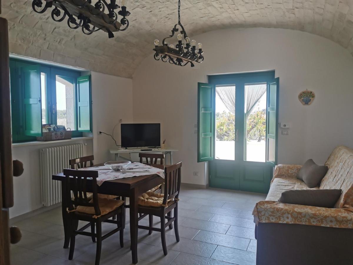 Trullo Le Tre Sorelle Cisternino Dış mekan fotoğraf