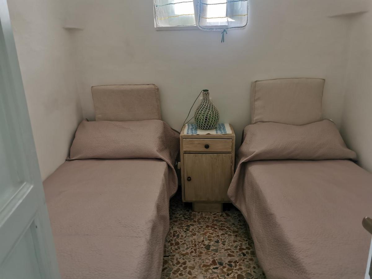 Trullo Le Tre Sorelle Cisternino Dış mekan fotoğraf