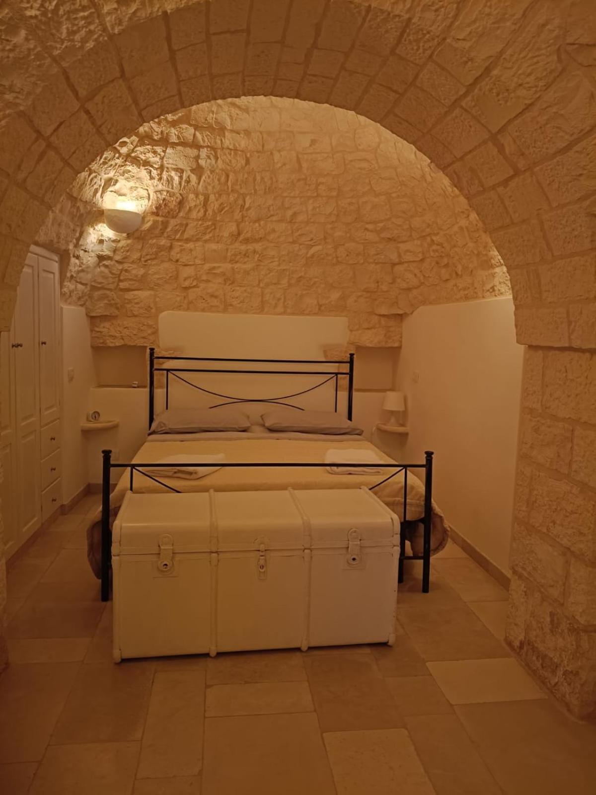 Trullo Le Tre Sorelle Cisternino Dış mekan fotoğraf