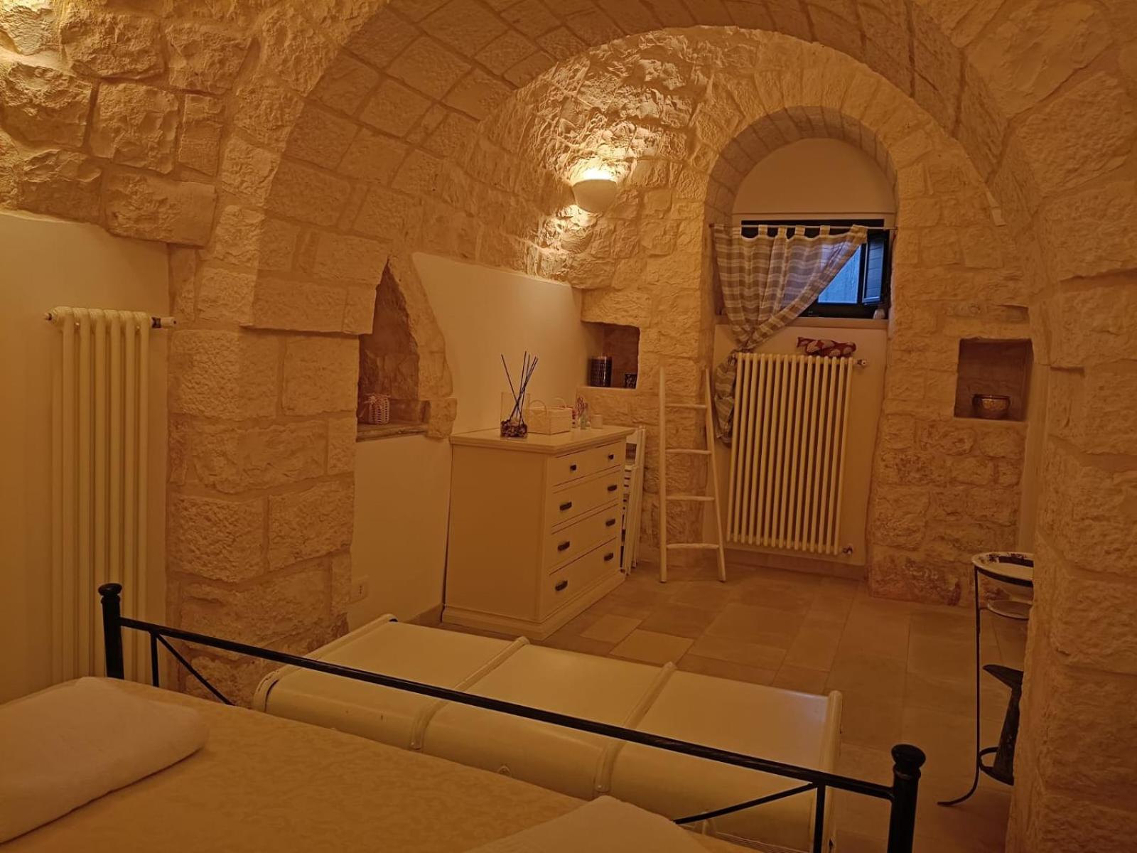Trullo Le Tre Sorelle Cisternino Dış mekan fotoğraf