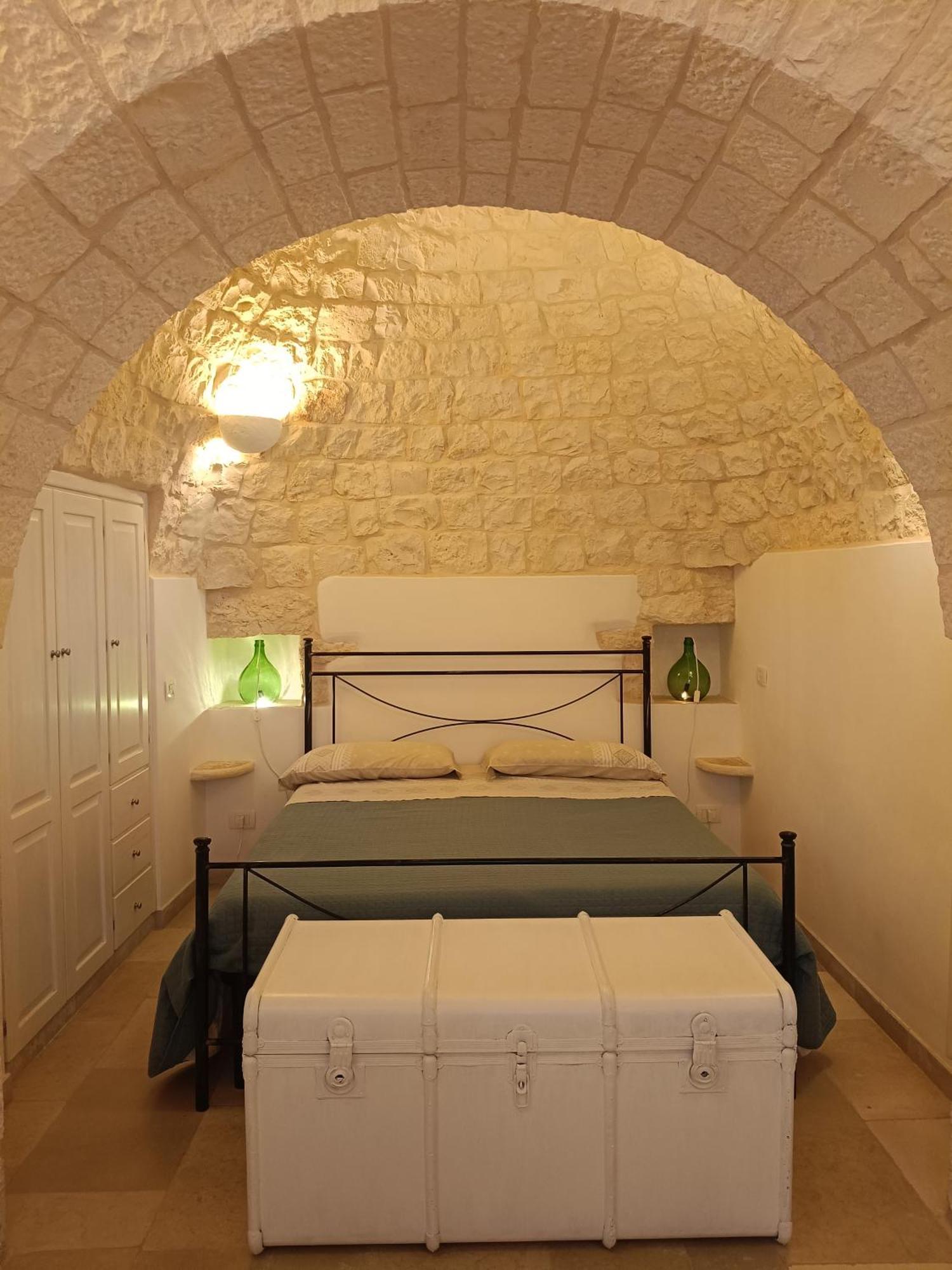 Trullo Le Tre Sorelle Cisternino Dış mekan fotoğraf