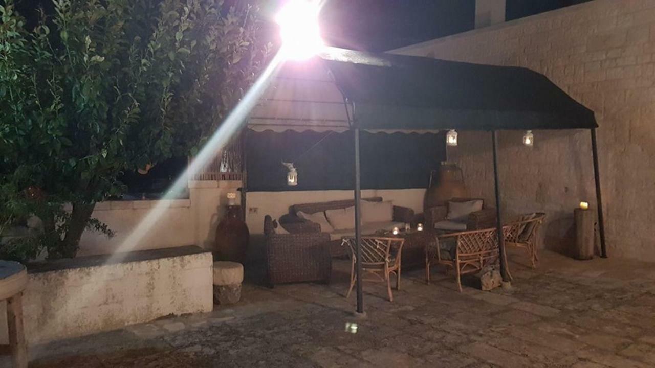 Trullo Le Tre Sorelle Cisternino Dış mekan fotoğraf